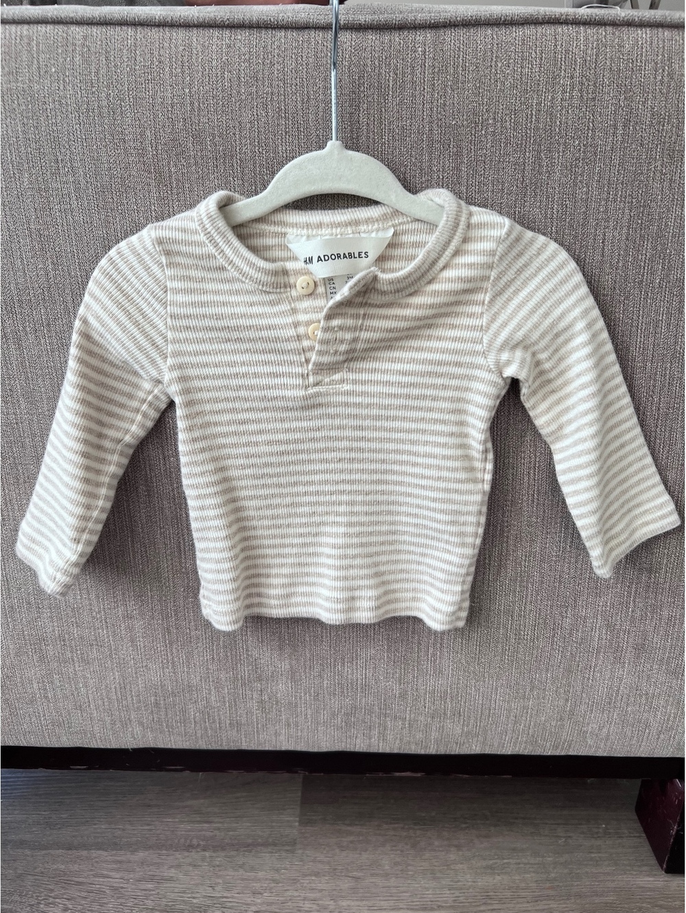 H&M Adorables Baby cream striped long sleeve henley top